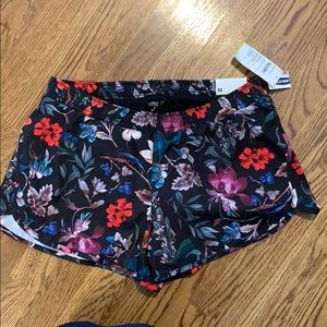Old Navy active shorts 🏃🏼♀️